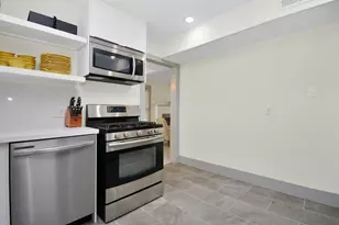 1911 Banks St, Houston, TX 77098 - Photo 24