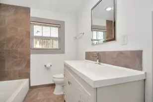1911 Banks St, Houston, TX 77098 - Photo 12