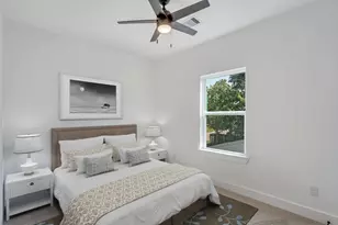 5642 Hirondel St, Houston, TX 77033 - Photo 30