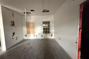 3117 E Crosstimbers St, Houston, TX 77093 - Photo 4