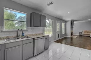 16919 Lacing Ct, Crosby, TX 77532 - Photo 10