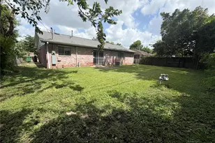 4142 Brookston St, Houston, TX 77045 - Photo 14