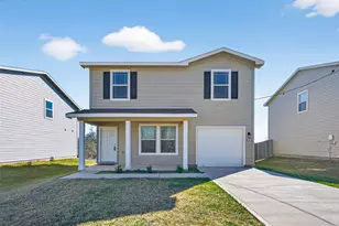 940 21st St, Hempstead, TX 77445 - Photo 4
