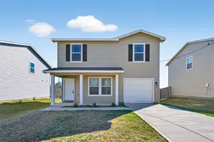940 21st St, Hempstead, TX 77445 - Photo 1
