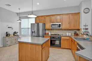 2505 Kimberly Dawn Dr, Conroe, TX 77304 - Photo 10