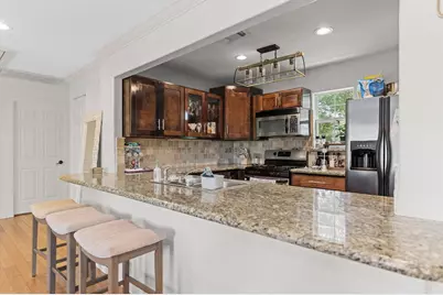 2012 Forest Hill Boulevard, Houston, TX 77023 - Photo 32