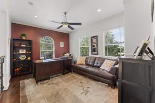 2012 Forest Hill Blvd, Houston, TX 77023 - Photo 24