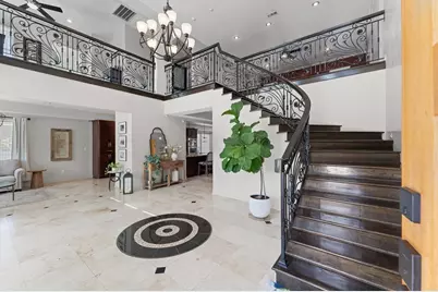 2012 Forest Hill Boulevard, Houston, TX 77023 - Photo 4