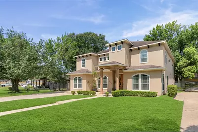2012 Forest Hill Boulevard, Houston, TX 77023 - Photo 2