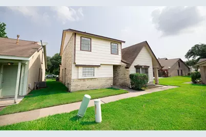 1907 Country Village Boulevard #B, Humble, TX 77338 - Photo 6
