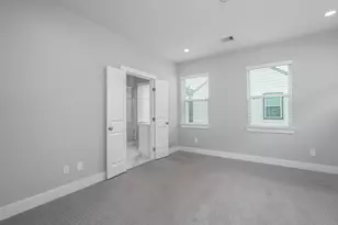 756 W Donovan St, Houston, TX 77091 - Photo 16