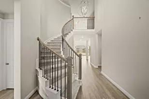 16926 Grayson Woods Ln, Humble, TX 77346 - Photo 2