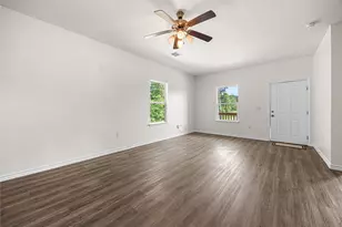 28096 7 Sisters Rd, New Caney, TX 77357 - Photo 4