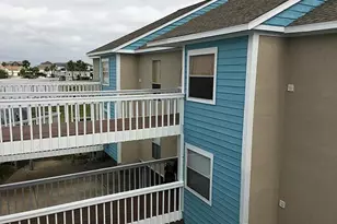 500 Tiki Dr, Tiki Island, TX 77554 - Photo 12