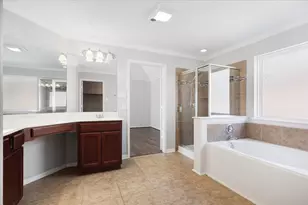 5446 Seabird St, Baytown, TX 77521 - Photo 12
