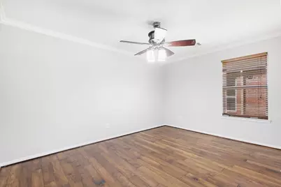 5446 Seabird Street, Baytown, TX 77521 - Photo 18