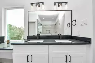 5315 Kindred Gdn Ln, Houston, TX 77091 - Photo 32