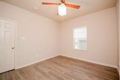 2239 Brown Oak Drive, Conroe, TX 77304 - Photo 6