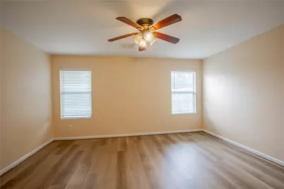 7810 Ashland Springs Lane, Cypress, TX 77433 - Photo 8