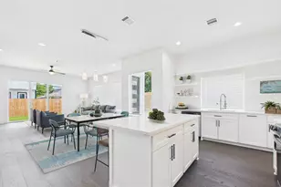 6734 Lozier St, Houston, TX 77021 - Photo 2