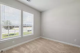 15671 Honey Cv Dr, Conroe, TX 77303 - Photo 14
