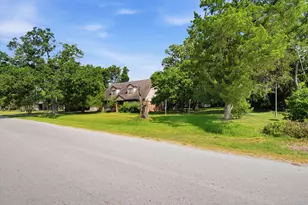 9206 Pecos St St, Houston, TX 77055 - Photo 10