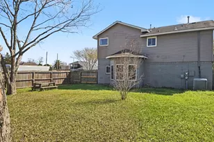 15223 Peachmeadow Ln, Channelview, TX 77530 - Photo 18
