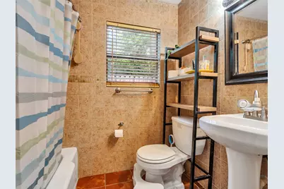 1406 Elliott Street, Houston, TX 77023 - Photo 38