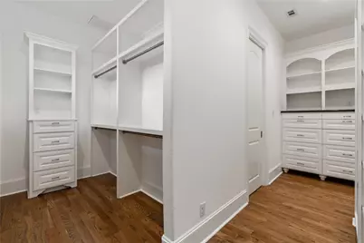 2329 Willowby Drive, Houston, TX 77008 - Photo 22