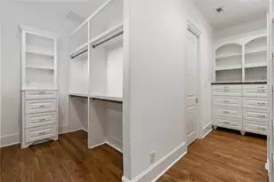 2329 Willowby Dr, Houston, TX 77008 - Photo 22