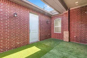 2329 Willowby Dr, Houston, TX 77008 - Photo 36
