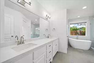 1614 Wakefield Dr, Houston, TX 77018 - Photo 12