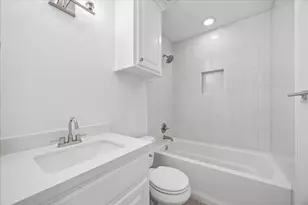 1614 Wakefield Dr, Houston, TX 77018 - Photo 16