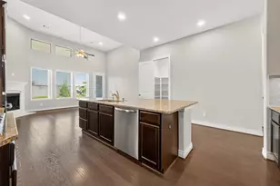 4926 Thunder Creek Ln, Sugar Land, TX 77479 - Photo 14