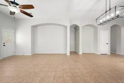 1803 Kessler Park Court, Houston, TX 77047 - Photo 14