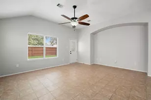 1803 Kessler Park Ct, Houston, TX 77047 - Photo 10