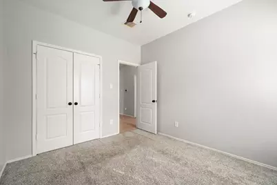 1803 Kessler Park Court, Houston, TX 77047 - Photo 38