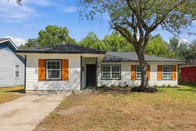 6139 Westover Street, Houston, TX 77033 - Photo 1