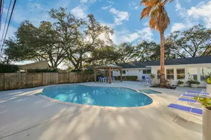 2619 Stoney Brook Dr, Houston, TX 77063 - Photo 22