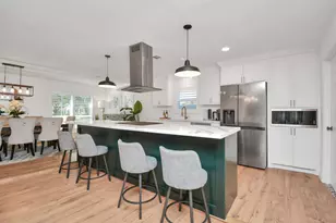 2619 Stoney Brook Dr, Houston, TX 77063 - Photo 6