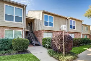 5005 Georgi Ln, Houston, TX 77092 - Photo 2