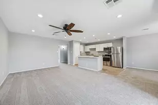 5005 Georgi Ln, Houston, TX 77092 - Photo 6