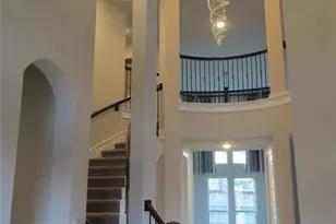 16907 Burke Lake Ln, Houston, TX 77044 - Photo 2