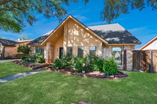 10119 Sageglow Dr, Houston, TX 77089 - Photo 6