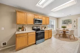 12030 Parkers Hideaway Dr, Houston, TX 77089 - Photo 8
