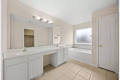 14319 W Oblong Circle, Cypress, TX 77429 - Photo 12