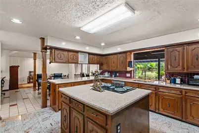 319 S Rivershire Drive, Conroe, TX 77304 - Photo 16