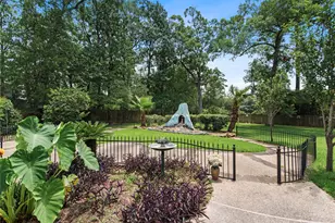 319 S Rivershire Dr, Conroe, TX 77304 - Photo 42