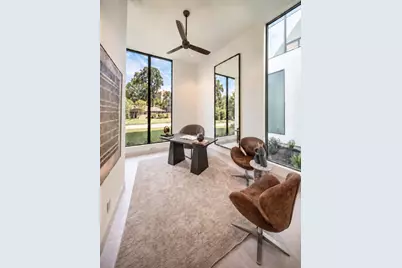 5403 Meadow Lake Lane, Houston, TX 77056 - Photo 26
