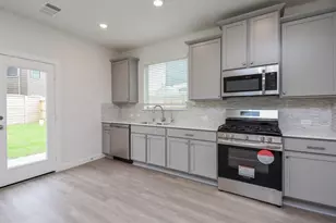17231 Walden Lk Ln, Hockley, TX 77447 - Photo 6